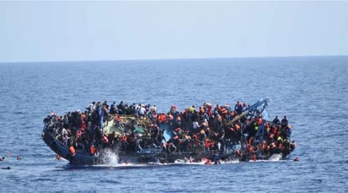 Le bilan du chavirage d'un bateau dans le nord de l'Inde est passé à 15 morts