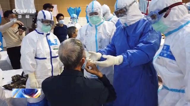 RDC: Le bilan monte à 1.094 cas confirmés, un record pour le premier mois d'une épidémie d'Ebola, selon l'OMS
