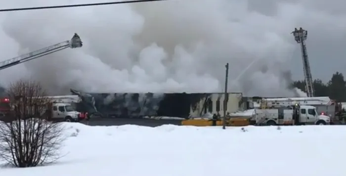 Etats-Unis : une explosion dans une église fait cinq blessés à New York