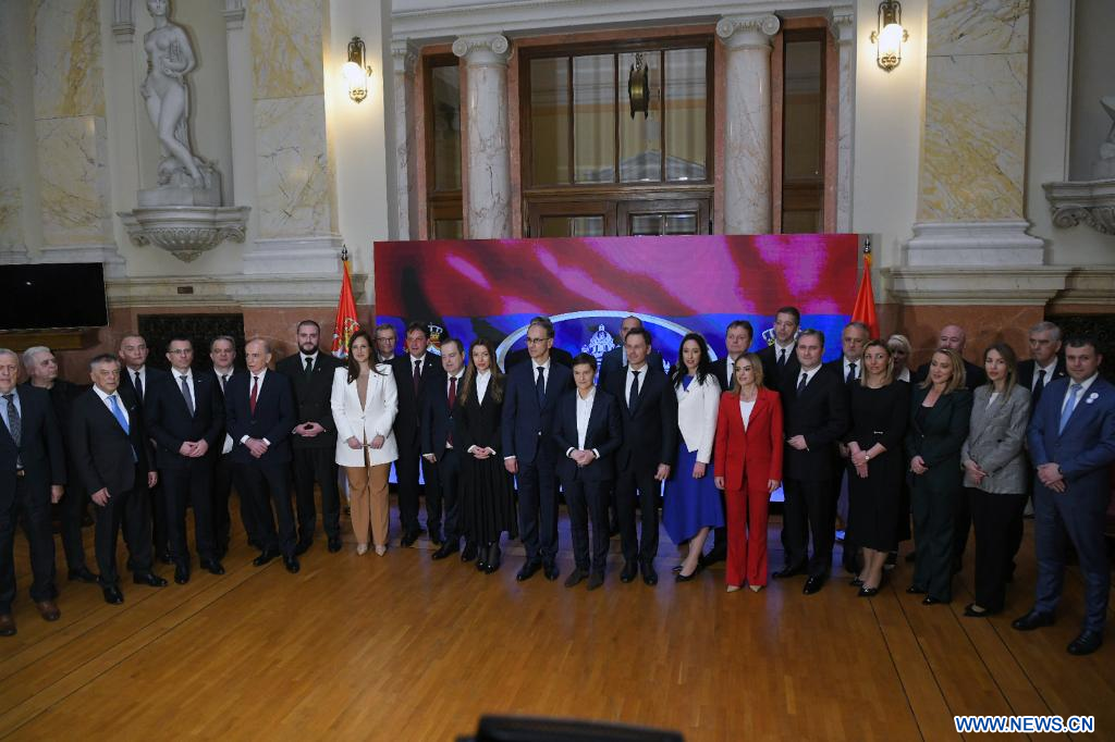 Serbie : le Parlement approuve le nouveau gouvernement dirigé par Djuro Macut