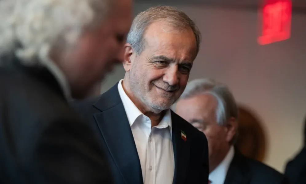 Iran : le Conseil intérimaire de direction "a commencé ses travaux", affirme le président Pezeshkian