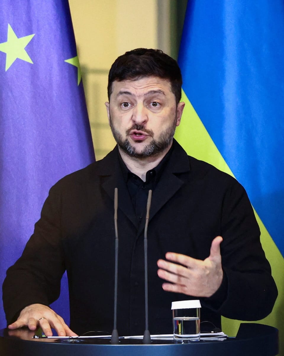 Ukraine : Zelensky déclare que la situation sur le champ de bataille est compliquée