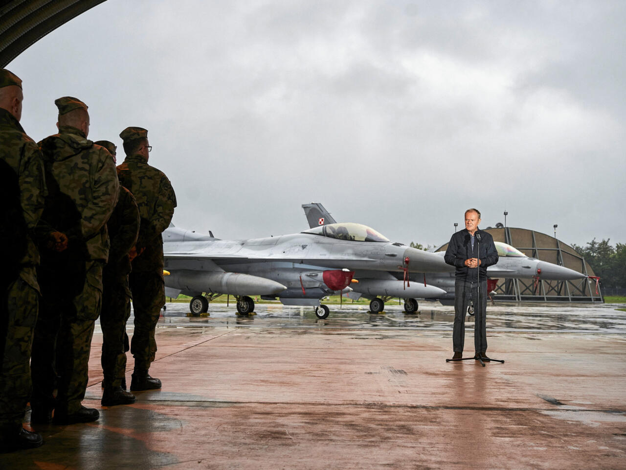 Deux appareils militaires russes violent brièvement l'espace aérien lituanien, selon les forces armées locales