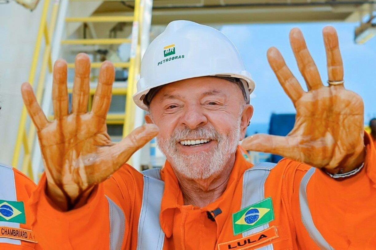 Du pétrole détecté au large de l'Amazonie, le président Lula exulte
