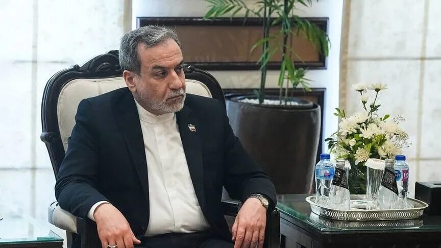 Les MAE ukrainien et iranien s'entretiennent par téléphone après l'attaque d'un navire iranien