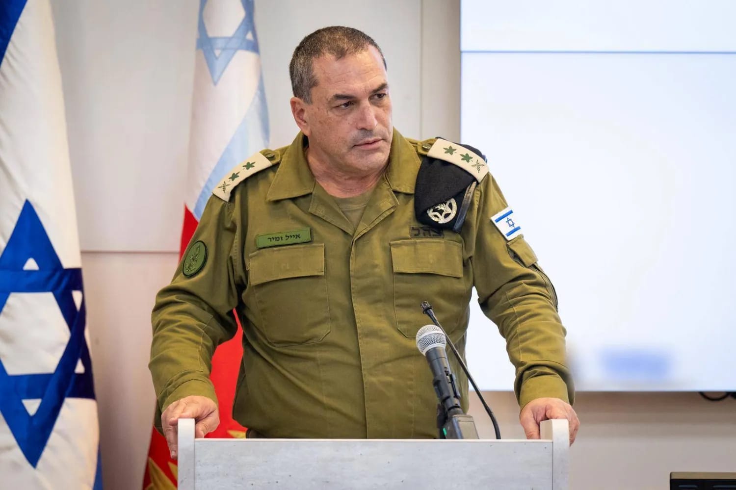 Le chef de l'armée israélienne déclare que les forces sont en "alerte maximale"