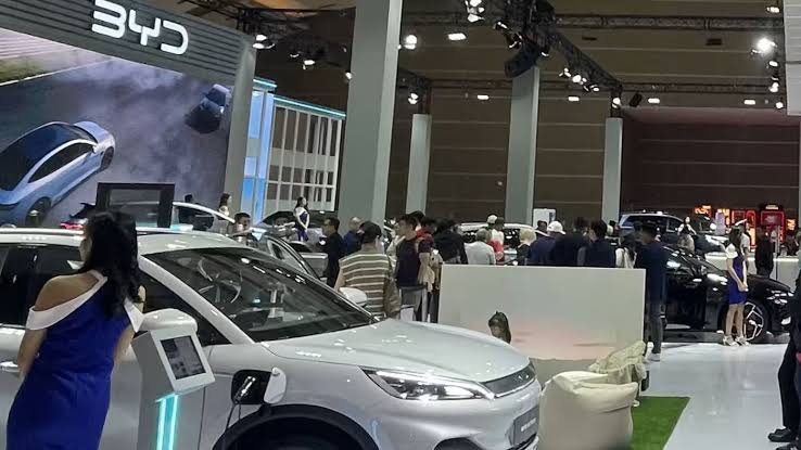 L'Indonésie lance un important projet de batteries pour véhicules électriques dans la province de Java Ouest