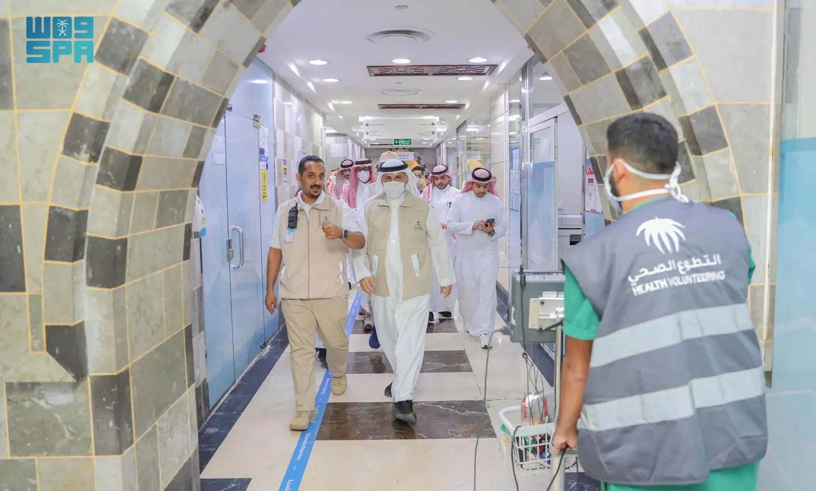 Le ministre saoudien de la Santé inspecte les établissements médicaux à La Mecque