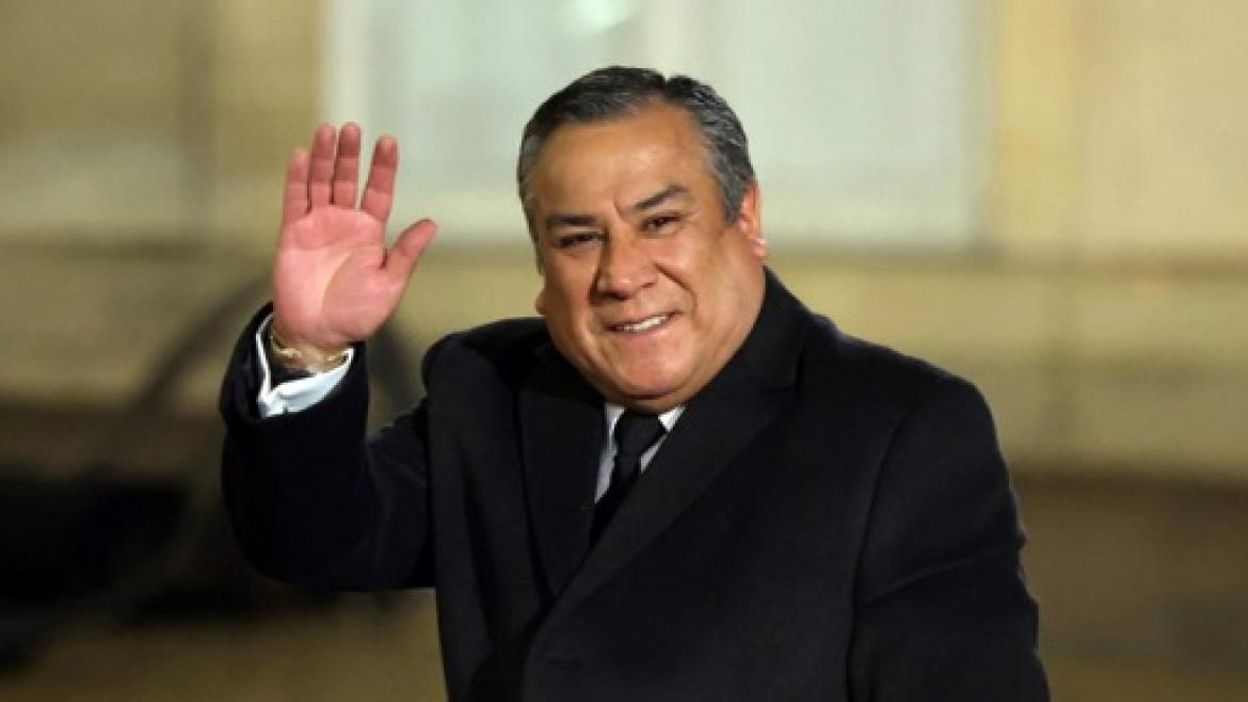 Le PM péruvien démissionne en amont de motions de censure