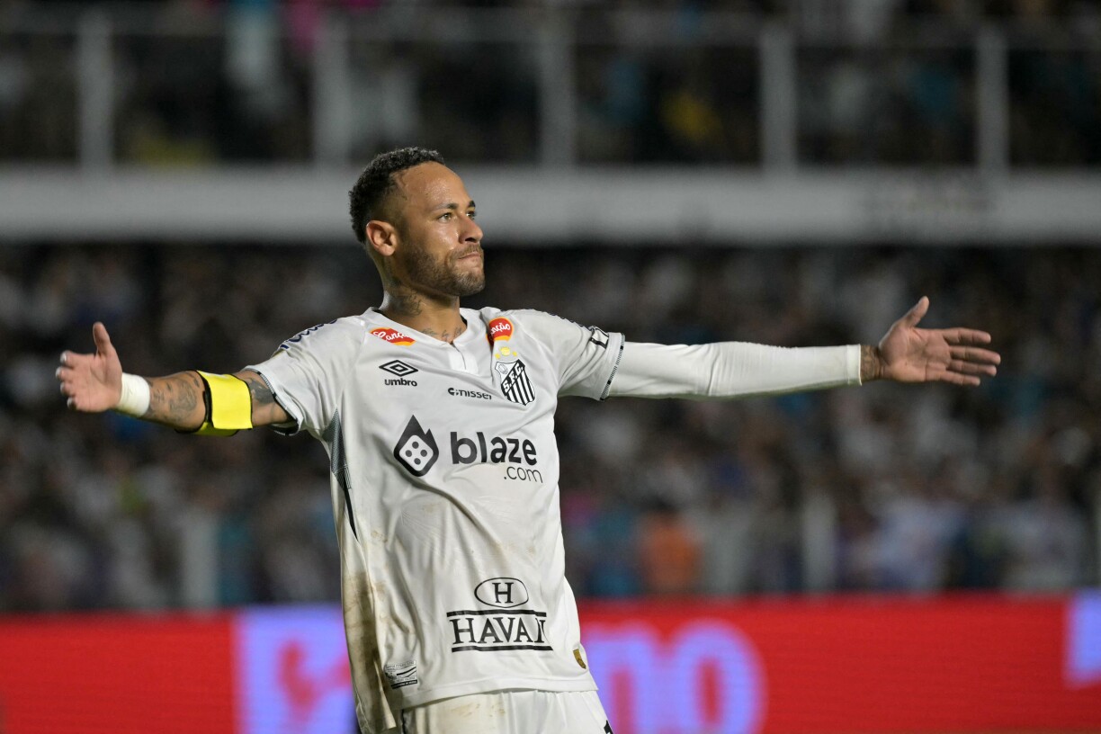 Neymar prolonge avec le Santos jusque fin 2026