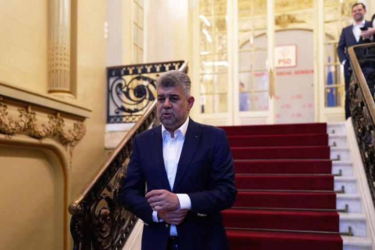 Des manifestations perturbent la cérémonie du Jour de la libération en présence des PM néerlandais et polonais