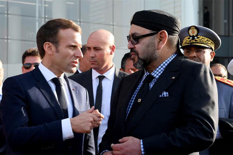 Macron et Mohammed VI vont tourner la page des brouilles lundi à Rabat