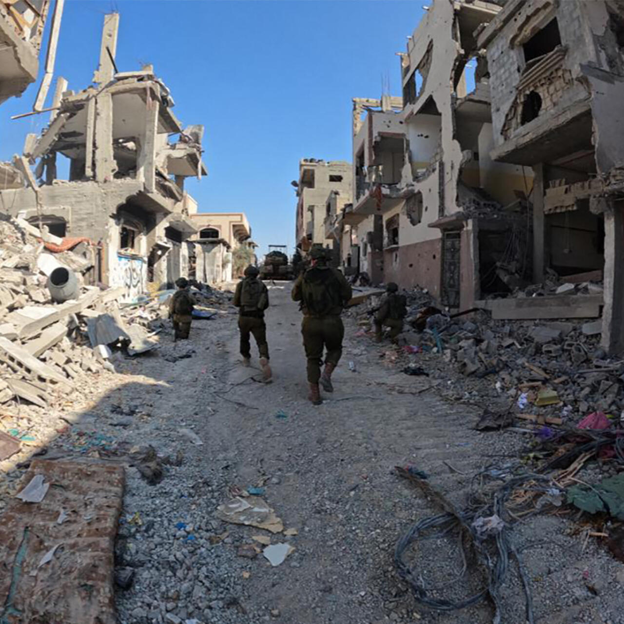 L'escalade militaire à Gaza fait au moins 46 morts malgré l'accord de cessez-le-feu