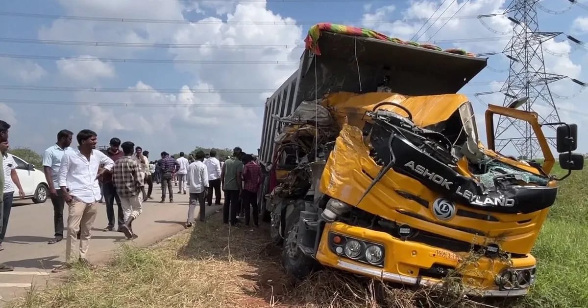 La police fait état de 9 morts dans une collision entre un bus et un camion dans l'Etat indien du Karnataka