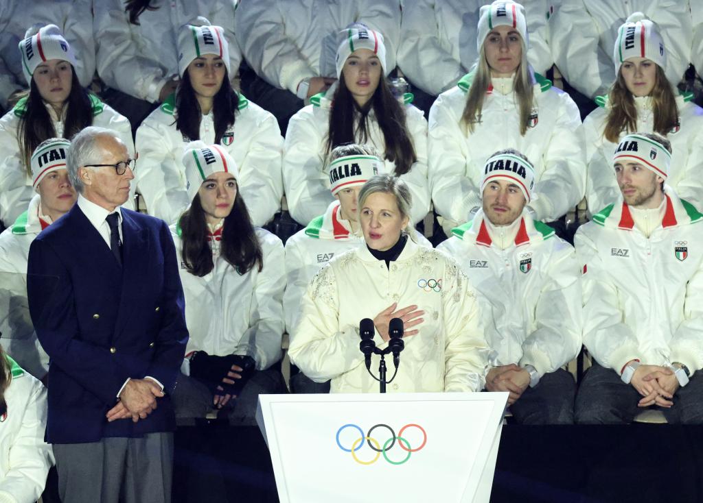 La présidente du CIO Kirsty Coventry clôture les Jeux olympiques d'hiver de Milan-Cortina