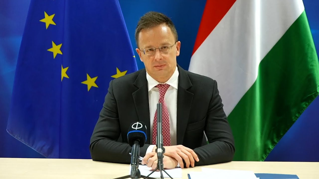 Le MAE hongrois prône la coopération Est-Ouest pour la croissance économique et technologique