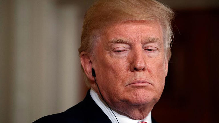 Donald Trump accuse Joe Biden alors que l'économie américaine se contracte