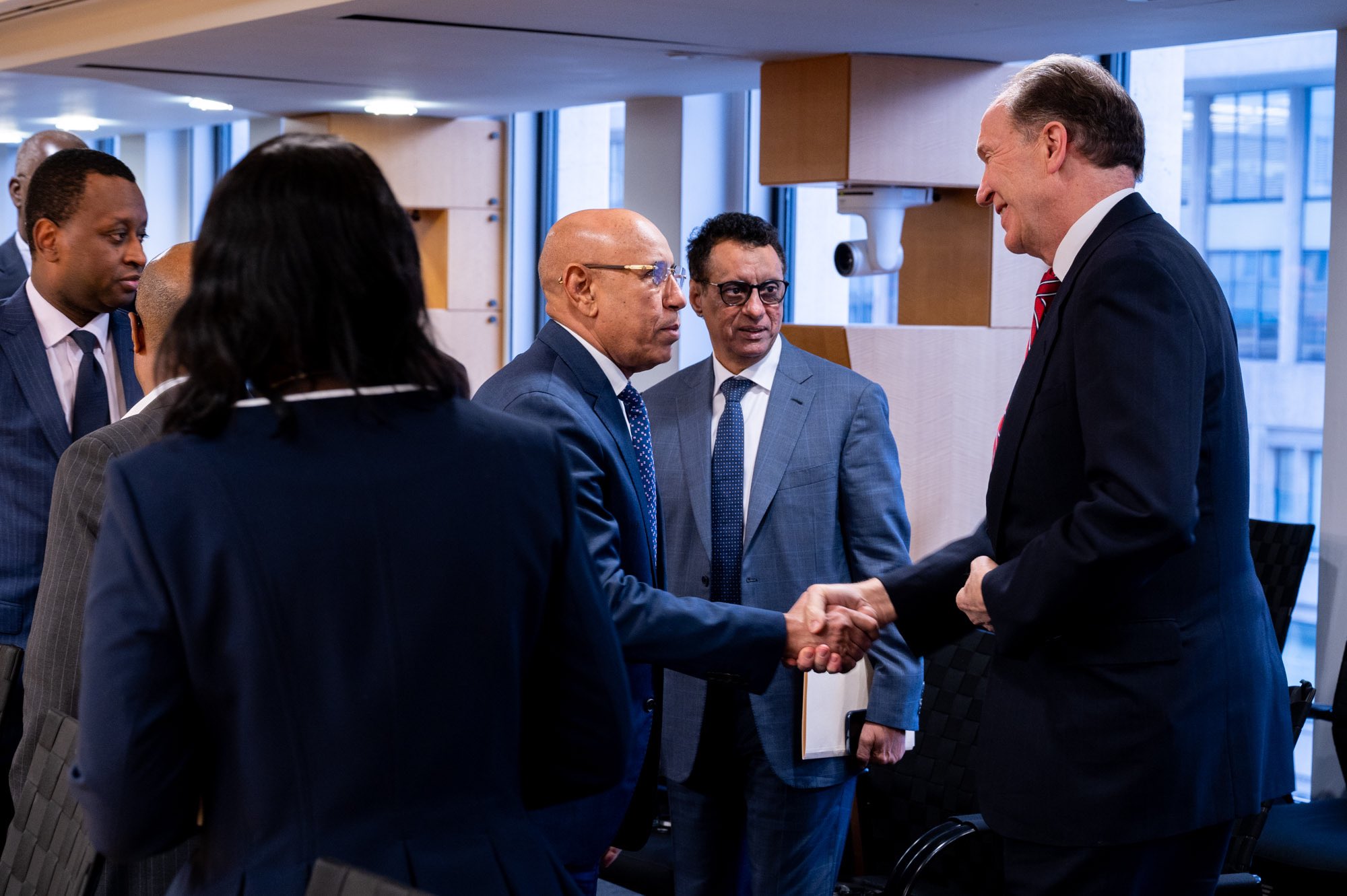 "La baisse des droits de douane est bénéfique pour tout le monde", selon le président de la Banque mondiale