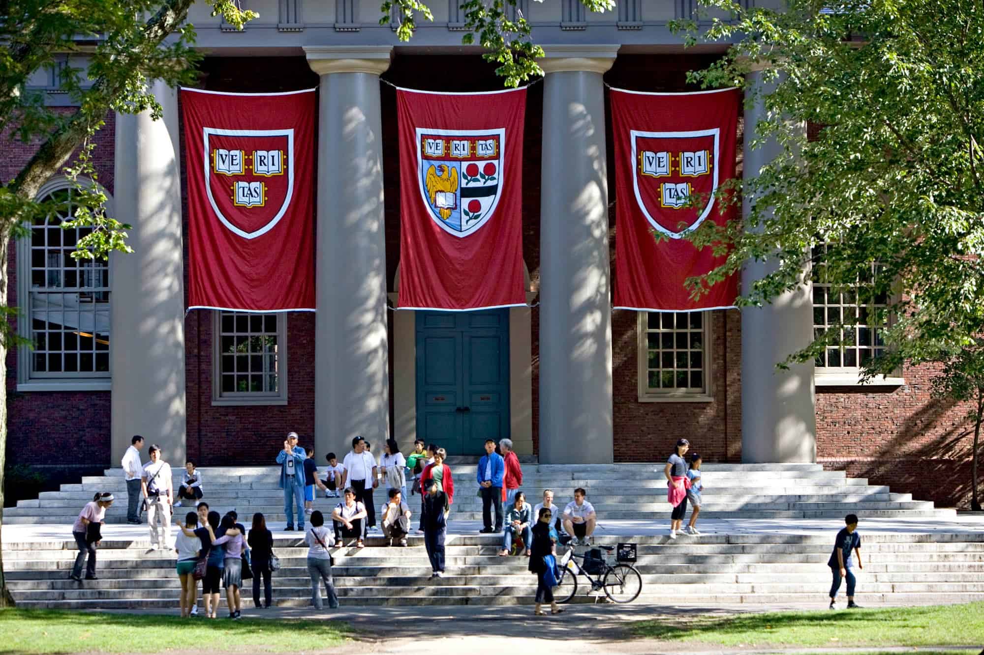 L'administration Trump interdit à l'Université Harvard d'accepter des étudiants étrangers