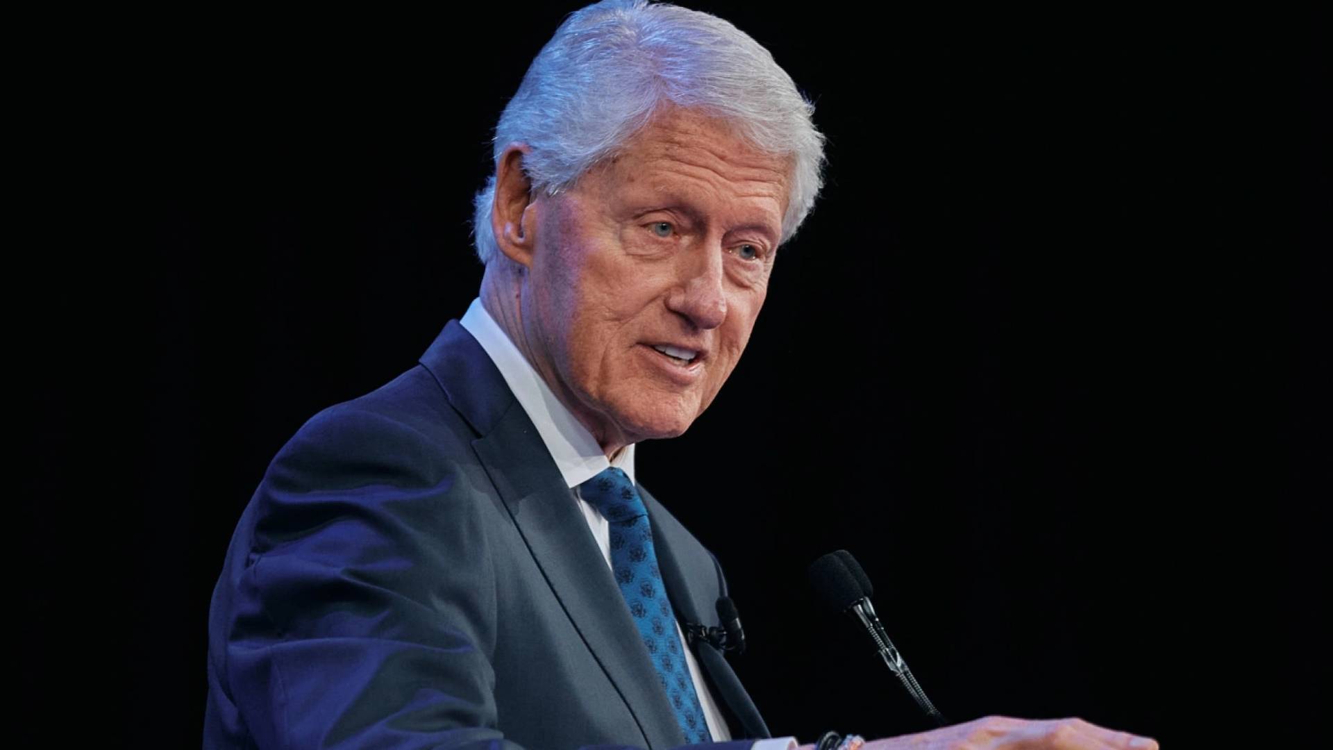 L'ancien président américain Bill Clinton déclare qu'il n'avait "aucune idée" des crimes commis par Jeffrey Epstein