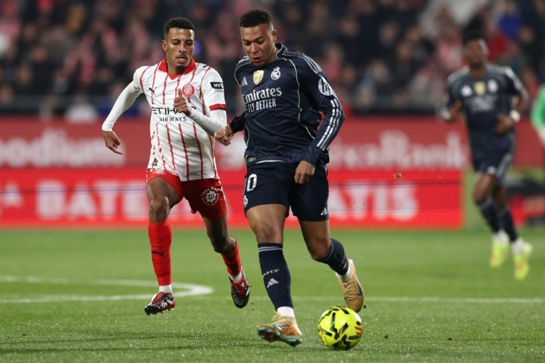 Le Real Madrid cale encore, le Barça seul leader