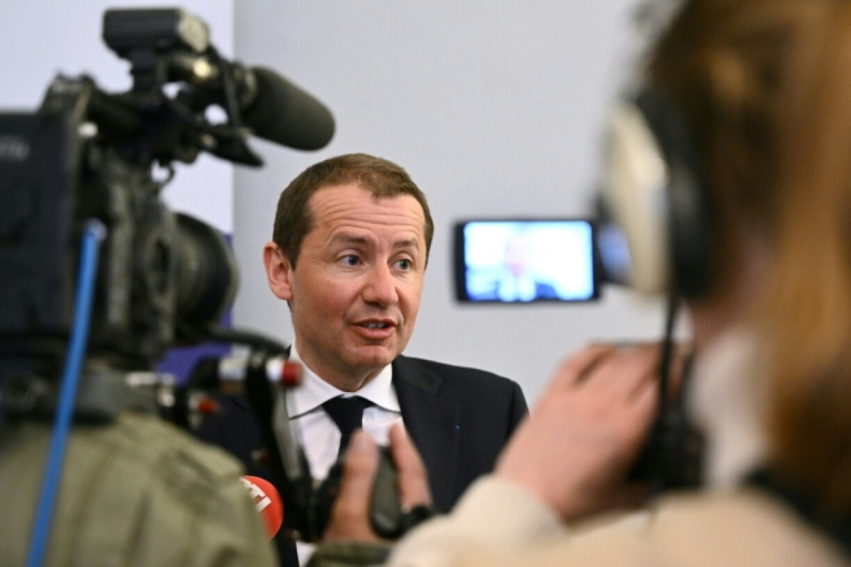 Le calvaire d'un enfant de 9 ans séquestré plus d'un an dans une camionnette