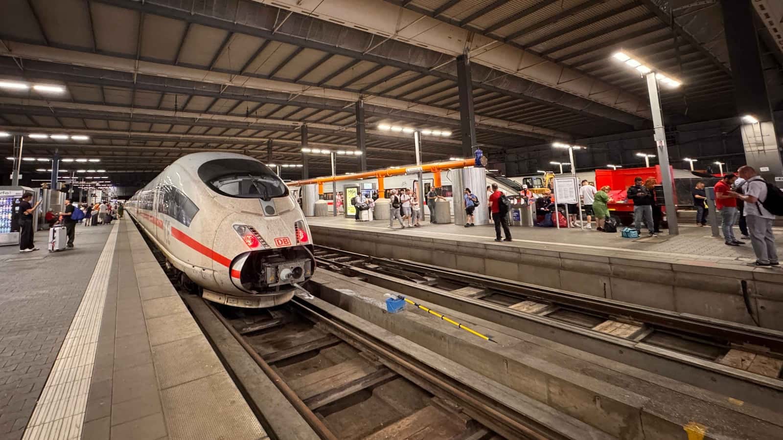 Les services ferroviaires suspendus dans toute l'Allemagne à la suite d'une panne des communications radio ferroviaires