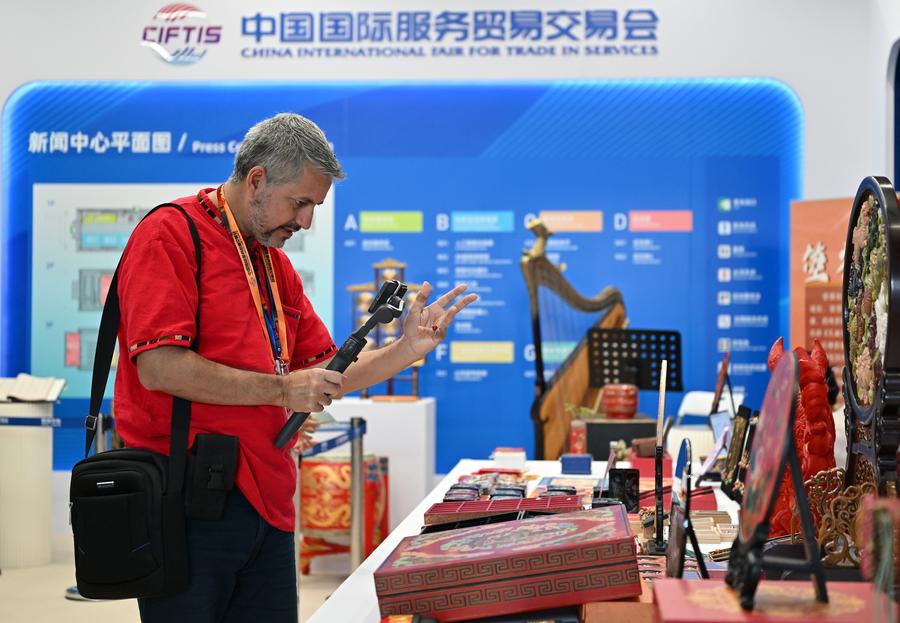 Services et innovation : les entreprises chinoises et françaises tracent de nouvelles routes commerciales