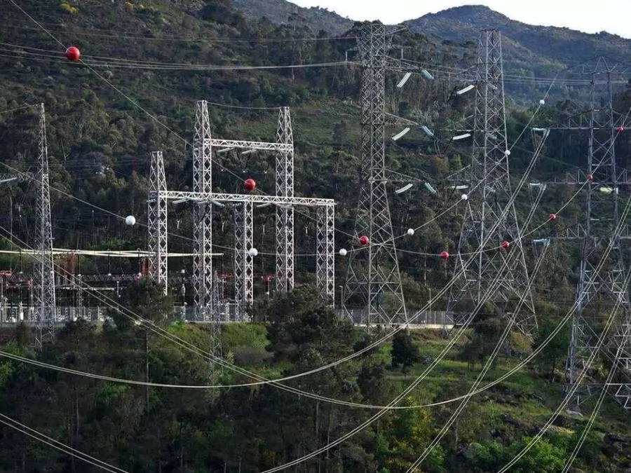 Les deux responsables ont discuté des relations bilatérales, des derniers développements sur la scène palestinienne, ainsi que des moyens de renforcer la coopération conjointe en soutien à la cause palestinienne et aux intérêts du peuple palestinien.