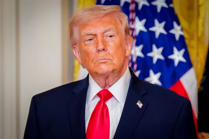 Trump se vante que la marine américaine agit "comme des pirates" dans le blocus des ports iraniens