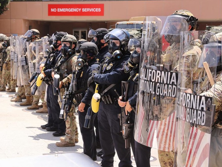 (Multimédia) Etats-Unis : près de 400 personnes arrêtées lors des manifestations contre la politique d'immigration à Los Angeles