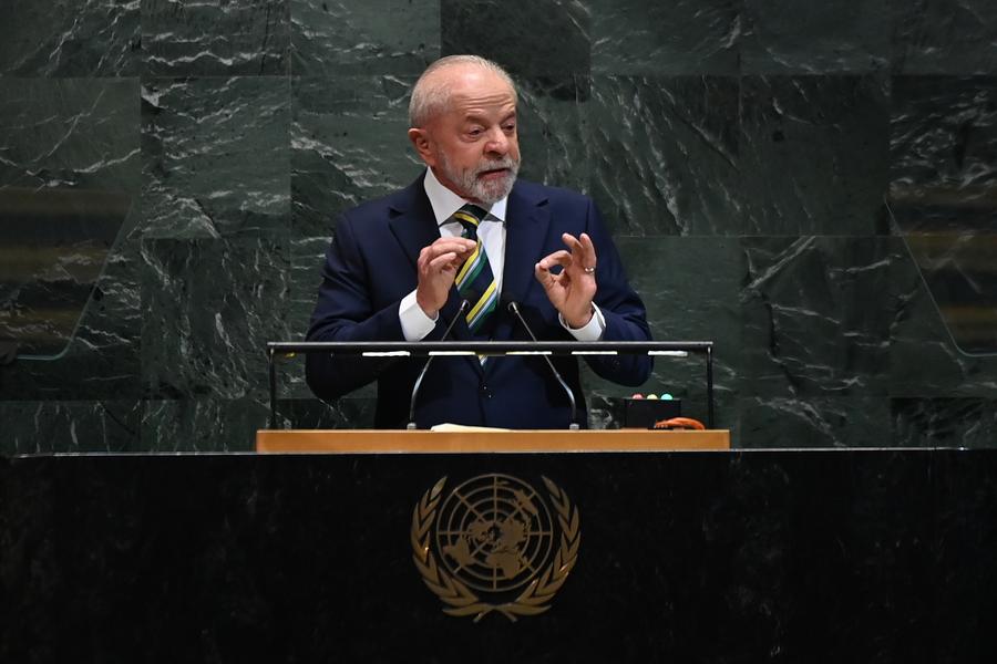 Les relations entre le Brésil et les Etats-Unis connaissent un dégel timide malgré le ton optimiste de Lula