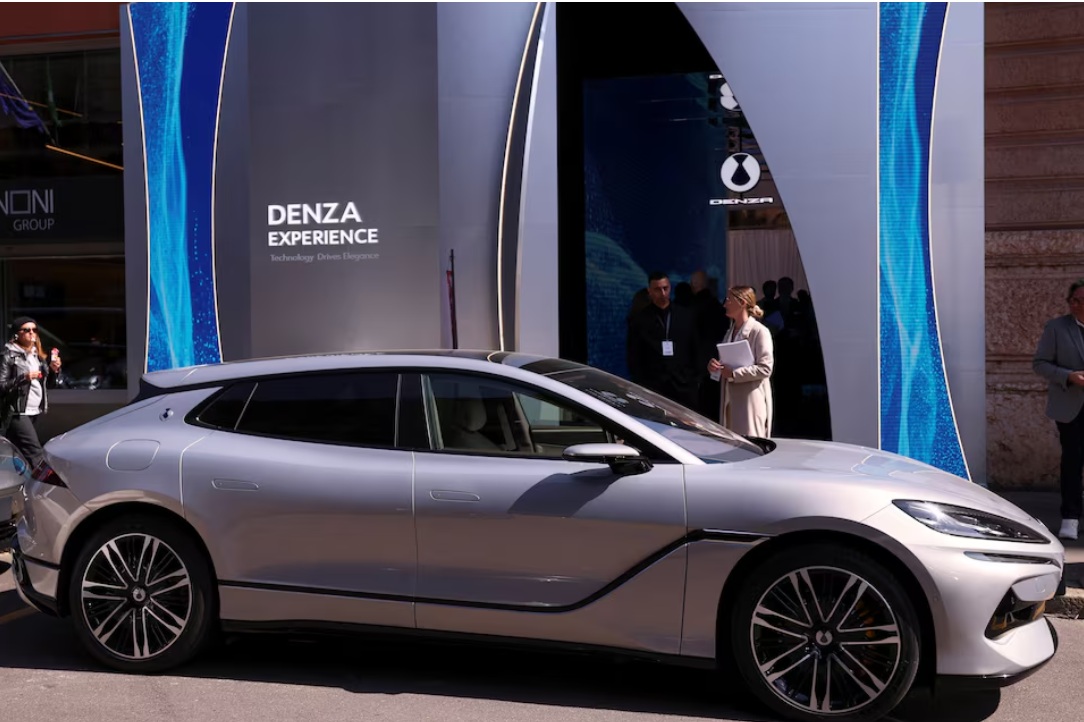 Israël : le constructeur automobile chinois BYD lance une nouvelle voiture hybride