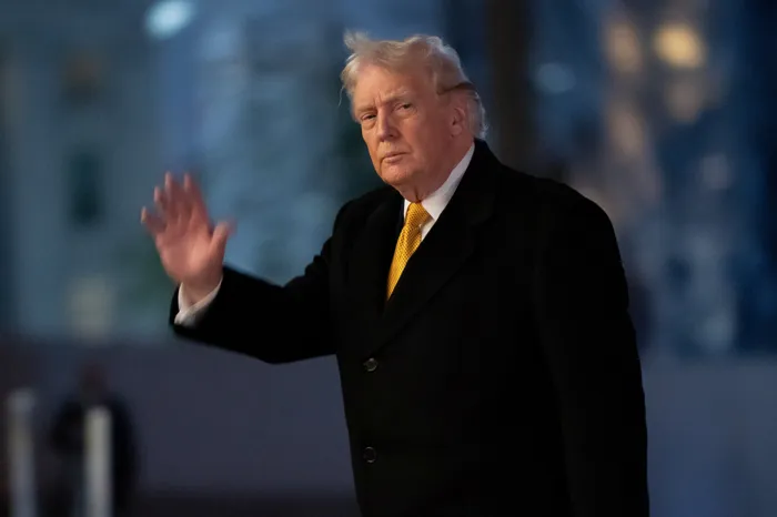 Trump informé des options disponibles pour des frappes militaires contre l'Iran (NYT)