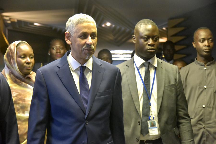 Le nouveau président de la Banque africaine de développement prend ses fonctions à Abidjan