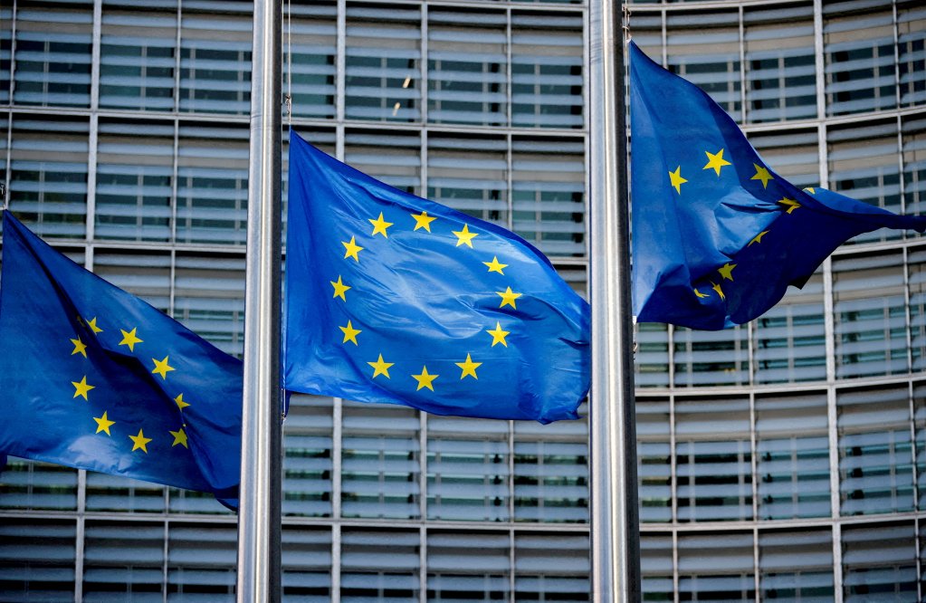 Le Conseil de l'UE approuve un règlement sur les licences obligatoires en cas de crise