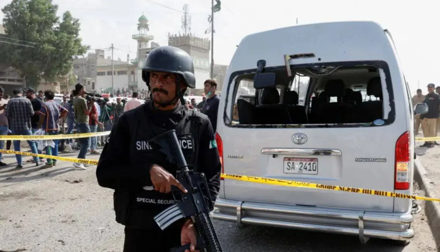 Au moins 4 morts et 40 blessés dans une explosion près d'un bus scolaire au Pakistan