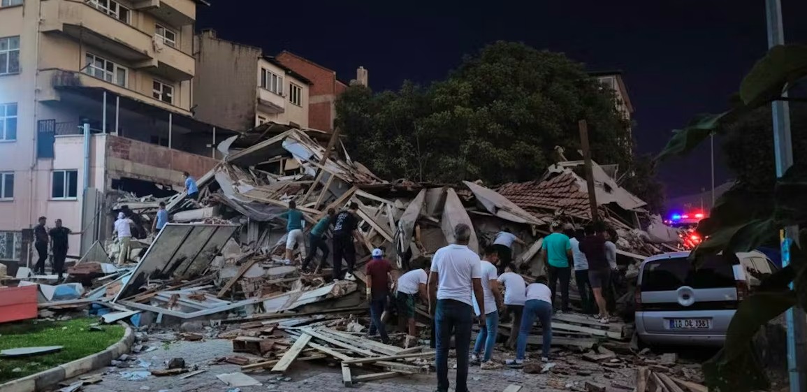 Turquie : un séisme de magnitude 6,1 frappe la province occidentale de Balikesir