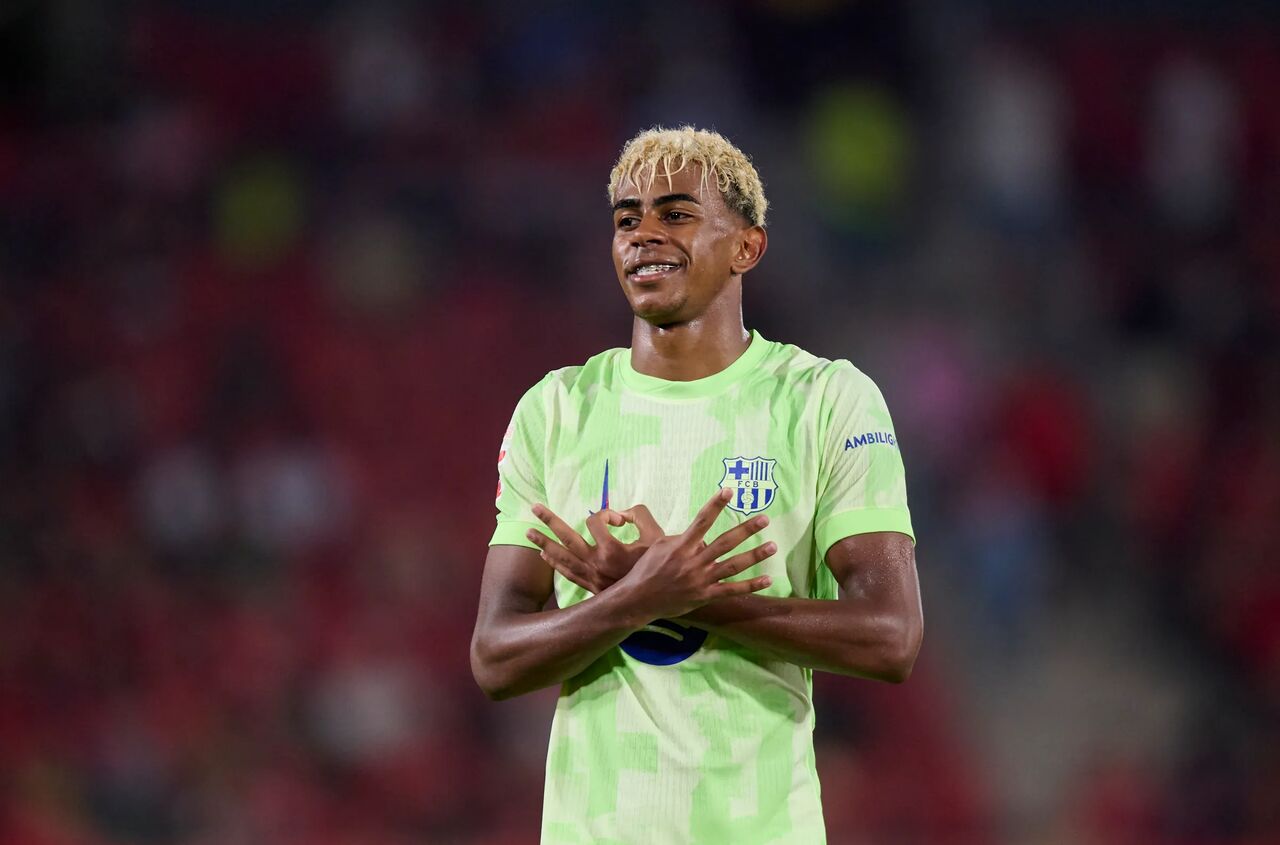 Yamal éblouit l’Espagne, l’Angleterre s’enflamme pour Reijnders, le Paris FC débute en L1