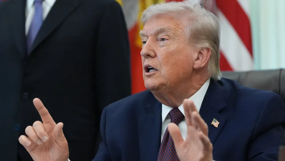 Trump brandit la menace d’une reprise des hostilités contre l’Iran en cas de non-respect de ses engagements