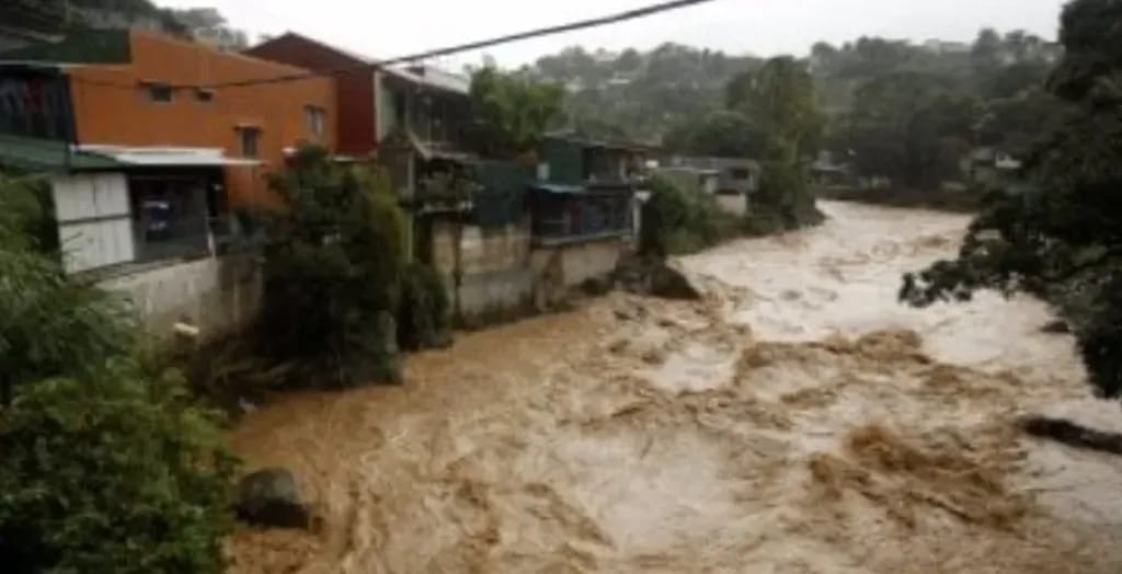 Pérou : au moins 12 morts et 30 disparus dans un accident fluvial provoqué par un glissement de terrain