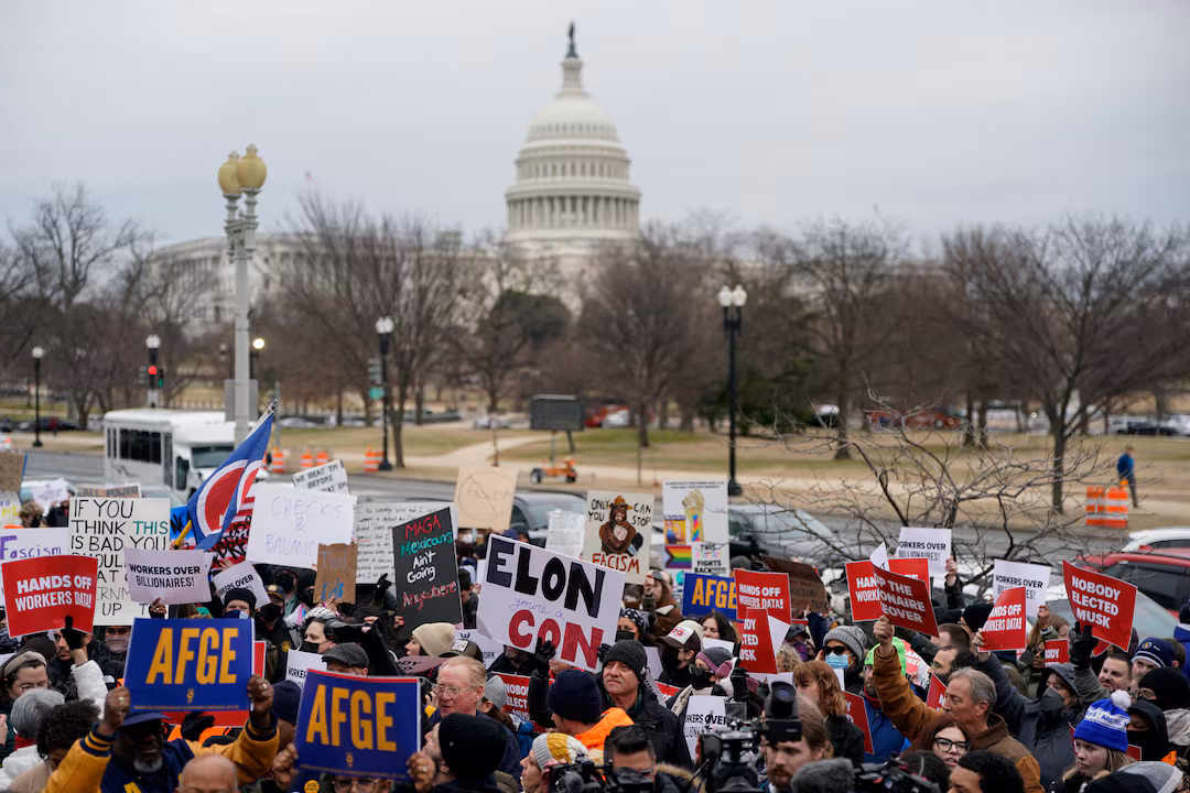 Réforme de la Fonction Publique Américaine : Analyse des Initiatives de l'Administration Trump