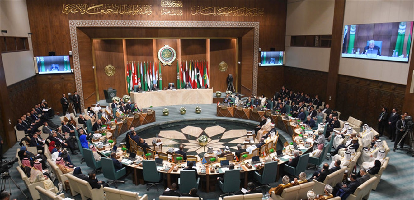 La Ligue arabe et l'Irak condamnent les frappes aériennes israéliennes près du palais présidentiel syrien