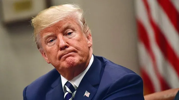 Trump augmente les nouveaux droits de douane mondiaux de 10% à 15%