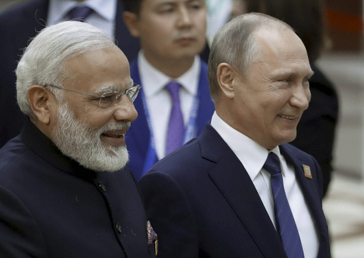 La Russie et l'Inde vont fixer les dates pour les discussions entre Poutine et Modi