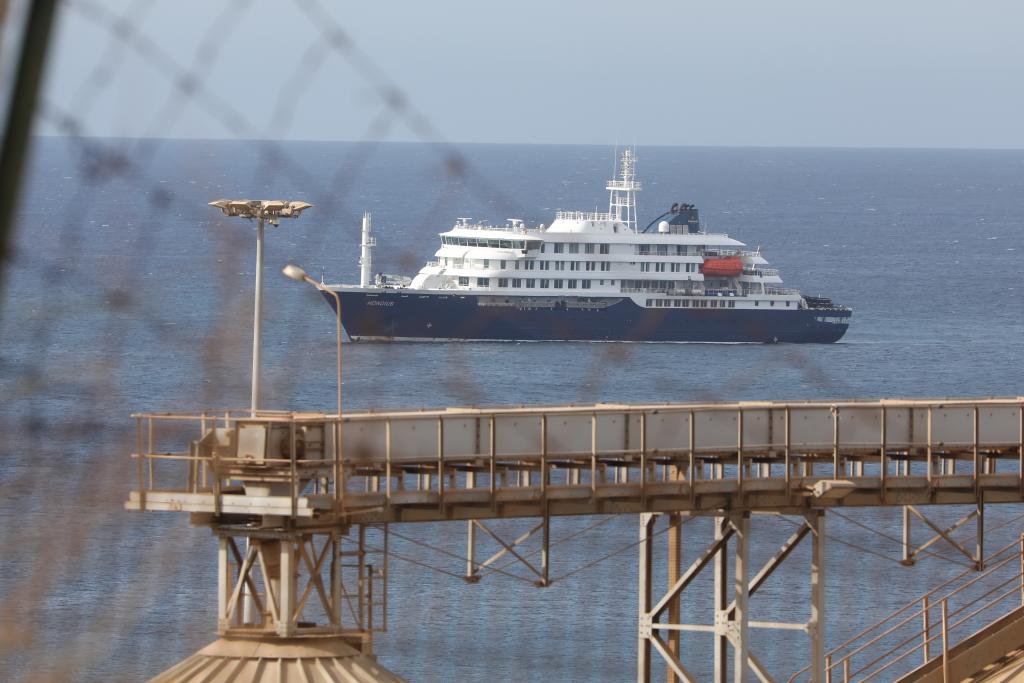 Hantavirus : trois cas suspects évacués du navire de croisière (OMS)
