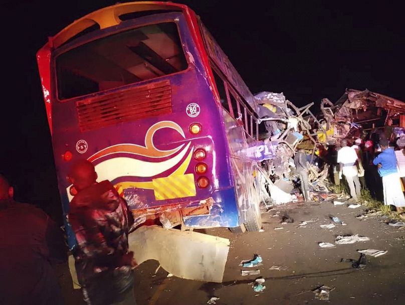 Ouganda : un accident impliquant plusieurs véhicules fait 46 morts et ravive les inquiétudes concernant la sécurité routière