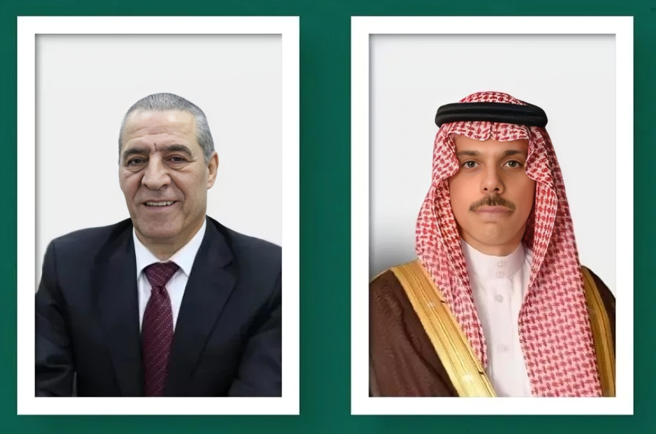 Al-Sheikh reçoit un appel téléphonique du ministre des Affaires étrangères saoudien